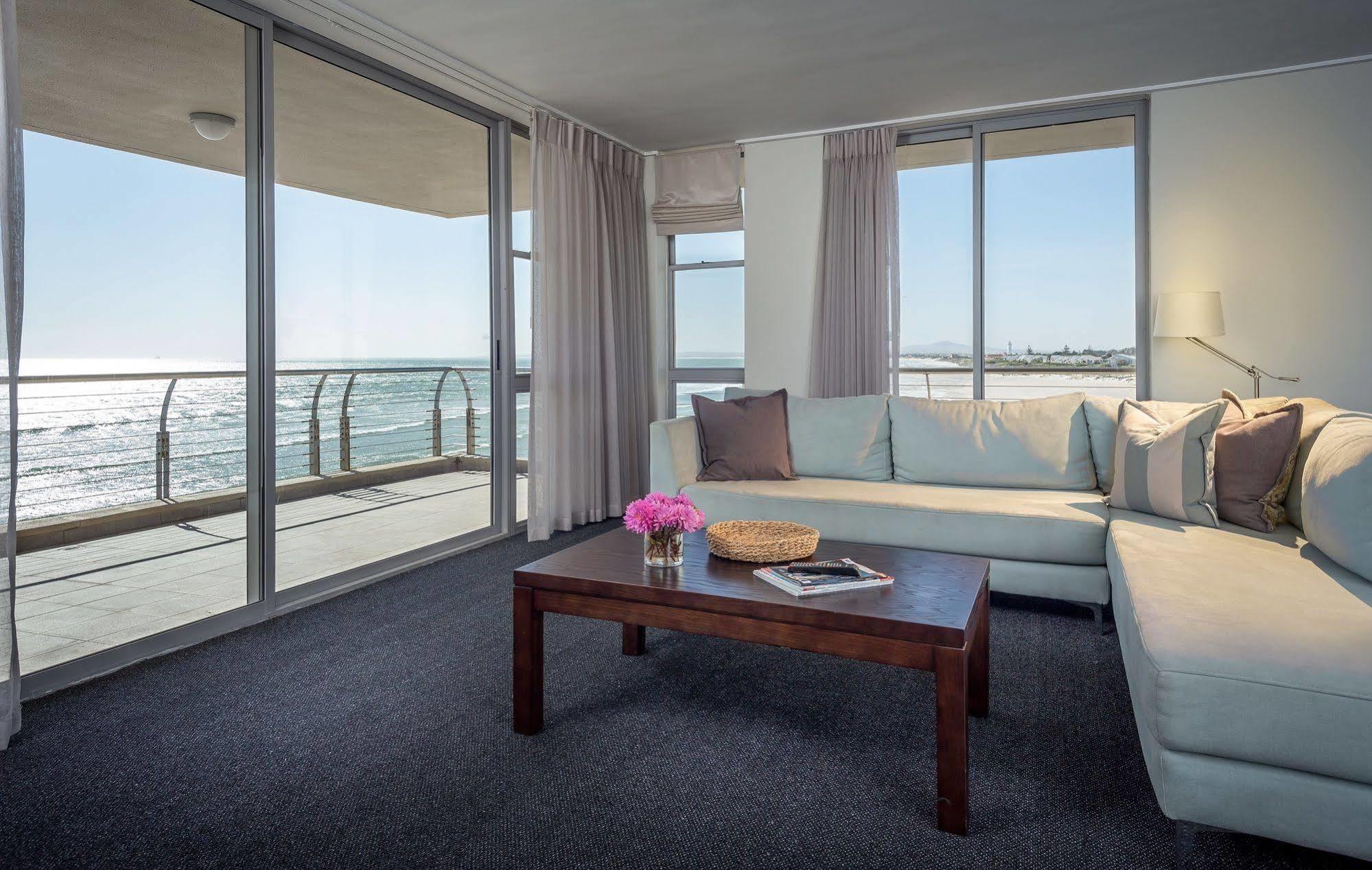 Sunstays Lagoon Apartment Bloubergstrand
